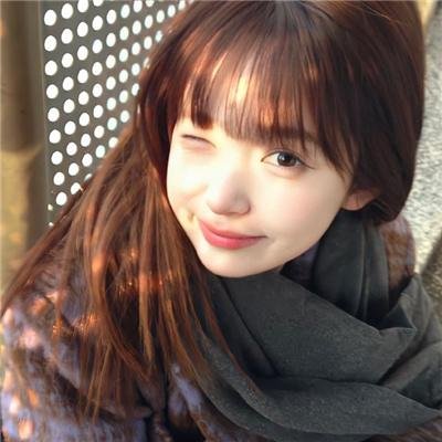 蝙蝠侠与哈莉·奎恩